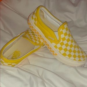 Yellow checkered vans slides